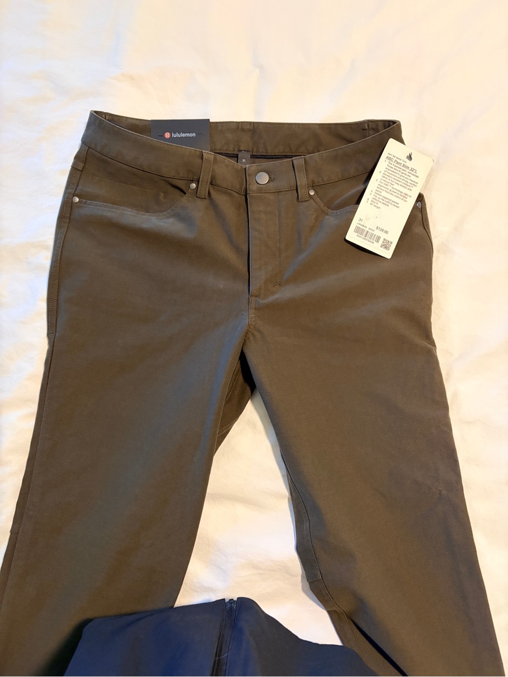 NWT Lululemon ABC slim fit pants dark olive size 31